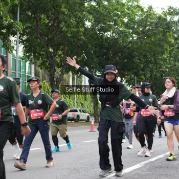 Runner Photo 3714675