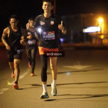 Runner Photo 3714687