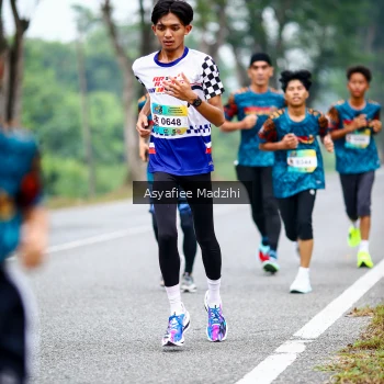 Runner Photo 3714727