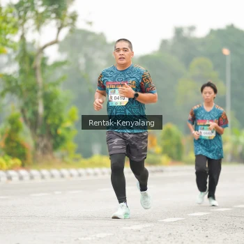 Runner Photo 3714741