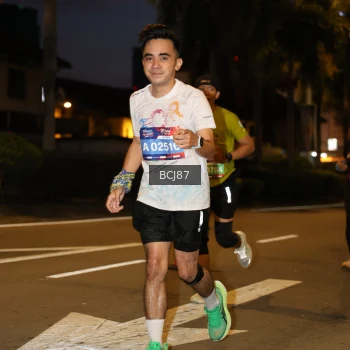 Runner Photo 3714743
