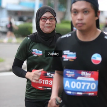 Runner Photo 3714780