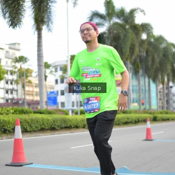 Runner Photo 3714851