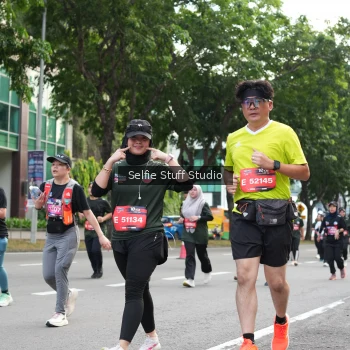 Runner Photo 3714859