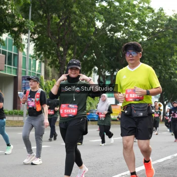 Runner Photo 3714861
