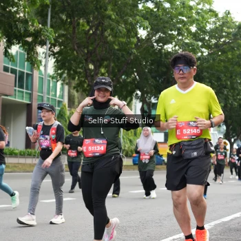 Runner Photo 3714882