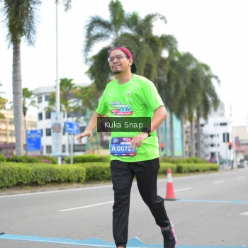 Runner Photo 3714949