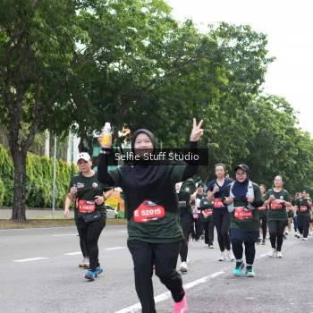 Runner Photo 3714985