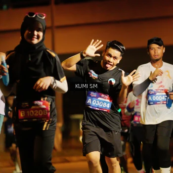 Runner Photo 3714998