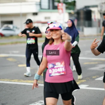 Runner Photo 3715017