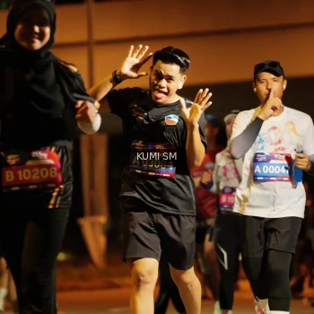 Runner Photo 3715025