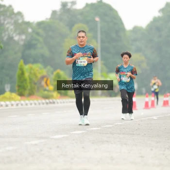 Runner Photo 3715029