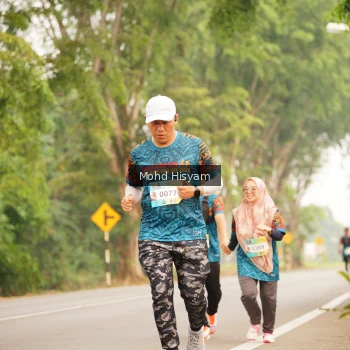 Runner Photo 3715074