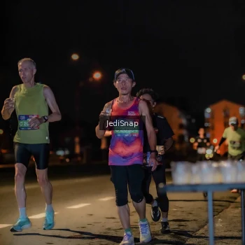 Runner Photo 3715103