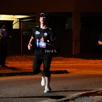 Runner Photo 3715119