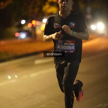 Runner Photo 3715148