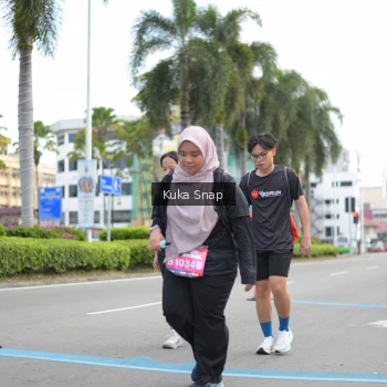 Runner Photo 3715211