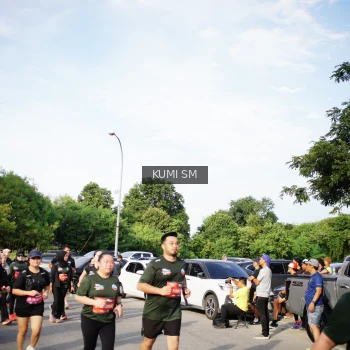 Runner Photo 3715228