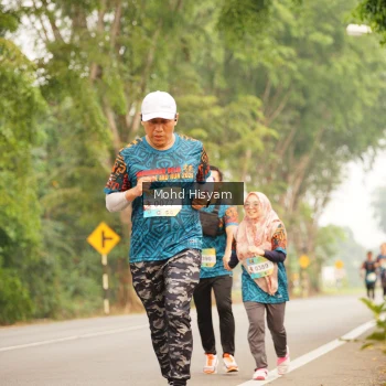 Runner Photo 3715233