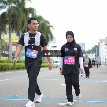 Runner Photo 3715272
