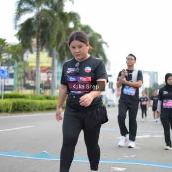 Runner Photo 3715380