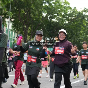 Runner Photo 3715382