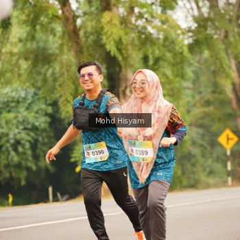 Runner Photo 3715385