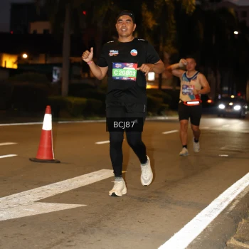 Runner Photo 3715431