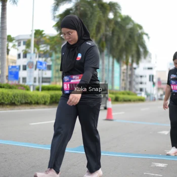 Runner Photo 3715442