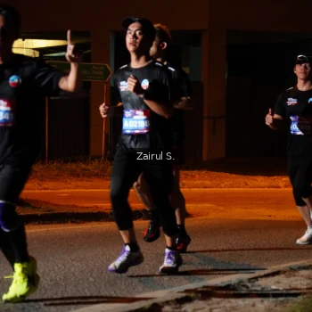 Runner Photo 3715464