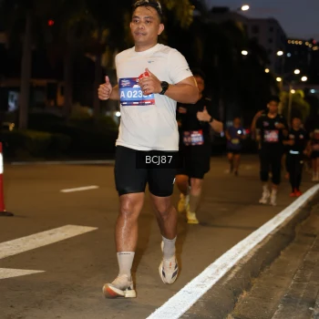 Runner Photo 3715502
