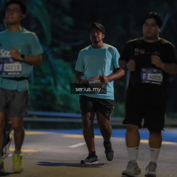 Runner Photo 3715512