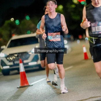 Runner Photo 3715514