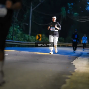 Runner Photo 3715541