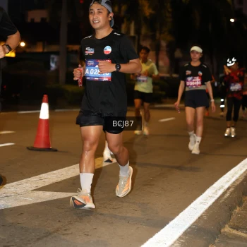 Runner Photo 3715555