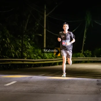 Runner Photo 3715563