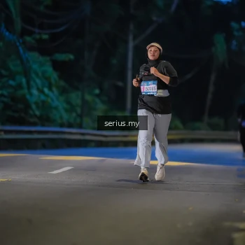Runner Photo 3715573