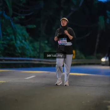Runner Photo 3715591