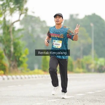Runner Photo 3715600