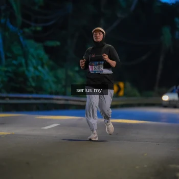 Runner Photo 3715611