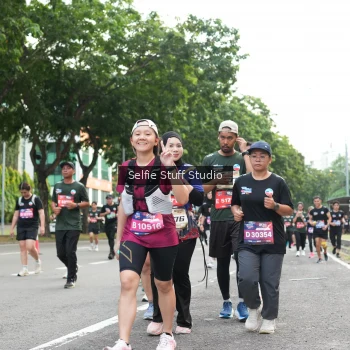 Runner Photo 3715656