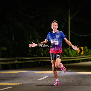 Runner Photo 3715667
