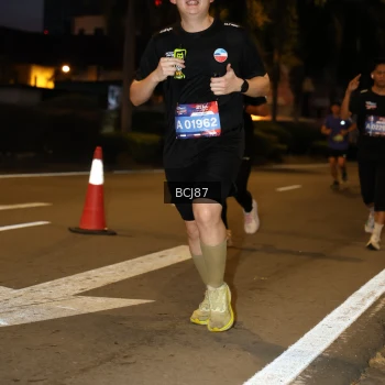 Runner Photo 3715669