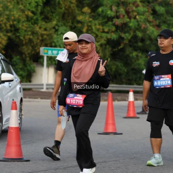 Runner Photo 3715700