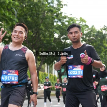 Runner Photo 3715739