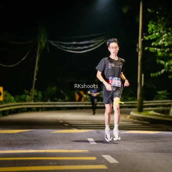 Runner Photo 3715742