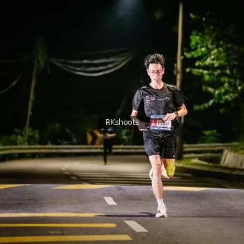 Runner Photo 3715768