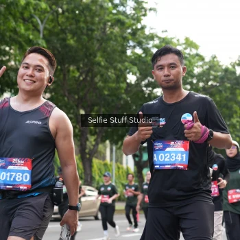 Runner Photo 3715771