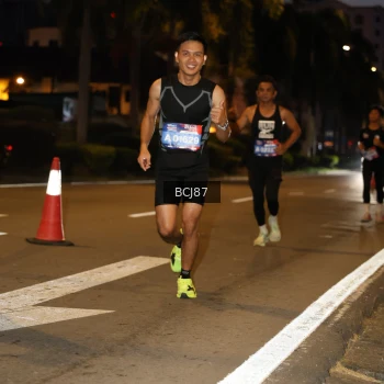 Runner Photo 3715782