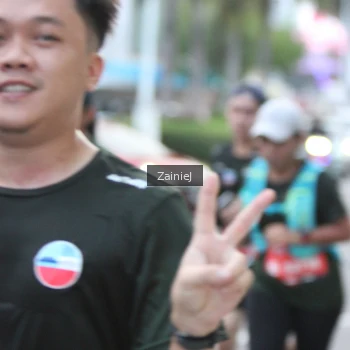 Runner Photo 3715792